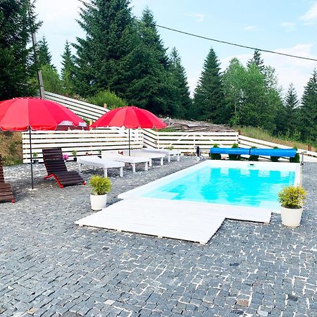 Ozone Minihotel Jablunytsja Exteriör bild