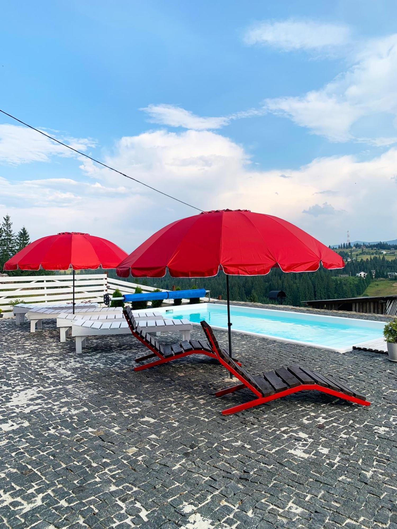 Ozone Minihotel Jablunytsja Exteriör bild