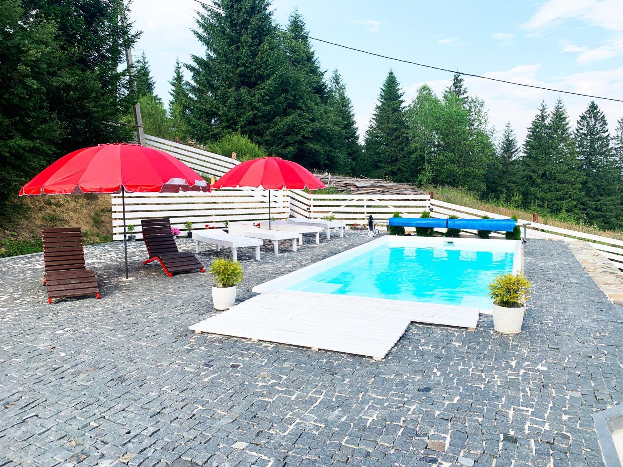 Ozone Minihotel Jablunytsja Exteriör bild