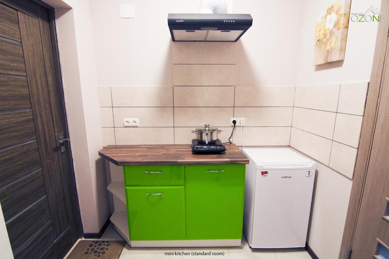 Ozone Minihotel Jablunytsja Exteriör bild